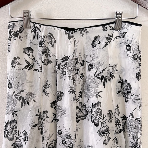 WHBM Silk Skirt - Picture 3 of 12